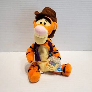 Vintage Disney Star Bean Plush Sheriff Tigger NWT from Winnie The Pooh C14